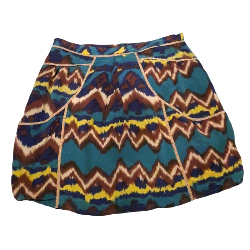 Gemma 100% silk mini skirt with pockets size small